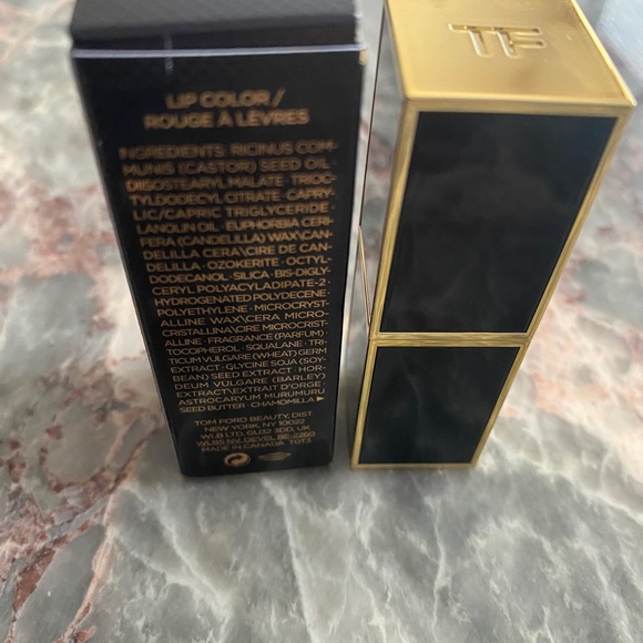 TOM FORD Lipsticks - Picture 5 of 9